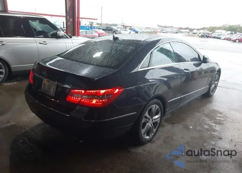 2011 Mercedes-Benz E 350 from USA, damaged, VIN WDDKJ5GB6BF081103